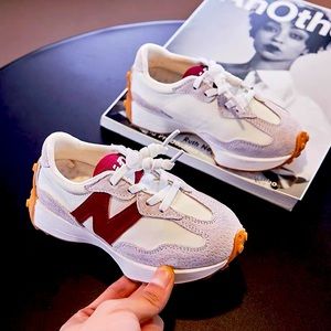 New!  ! children shoes-soft sole baby shoes casual sports shoes trend -size 31